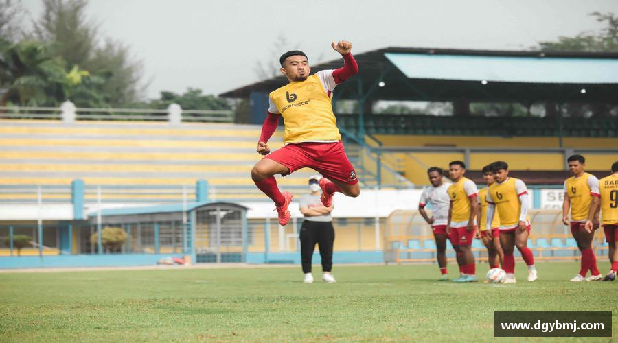 奋勇争先，勇往直前！